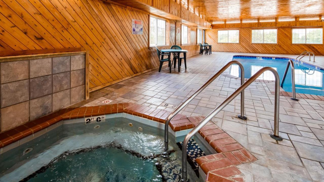 ซูเปอร์ 8 บาย วินด์แฮม นีลส์วิลล์ วิสคอนซิน Hotel Neillsville ภายนอก รูปภาพ