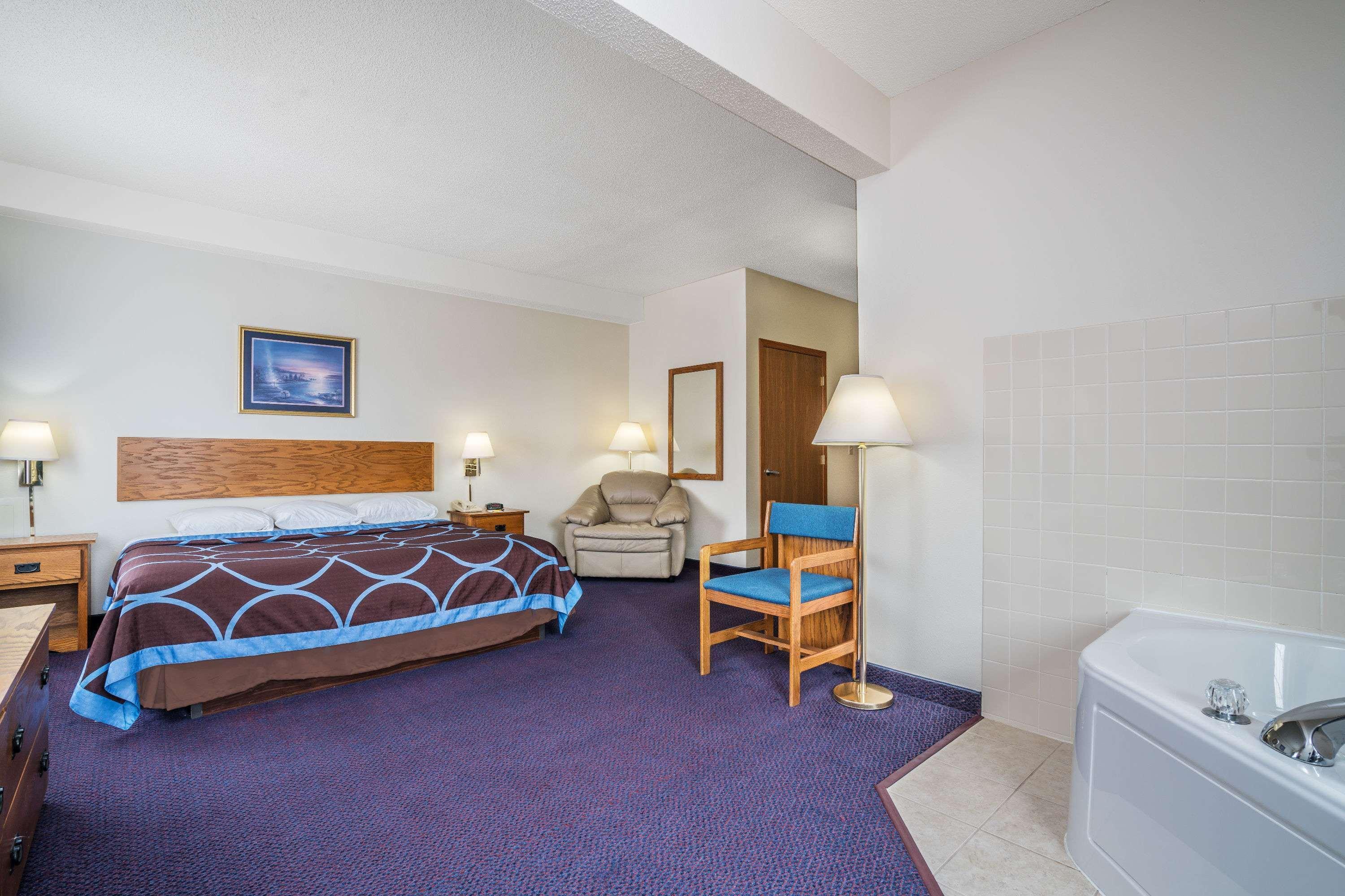 ซูเปอร์ 8 บาย วินด์แฮม นีลส์วิลล์ วิสคอนซิน Hotel Neillsville ภายนอก รูปภาพ