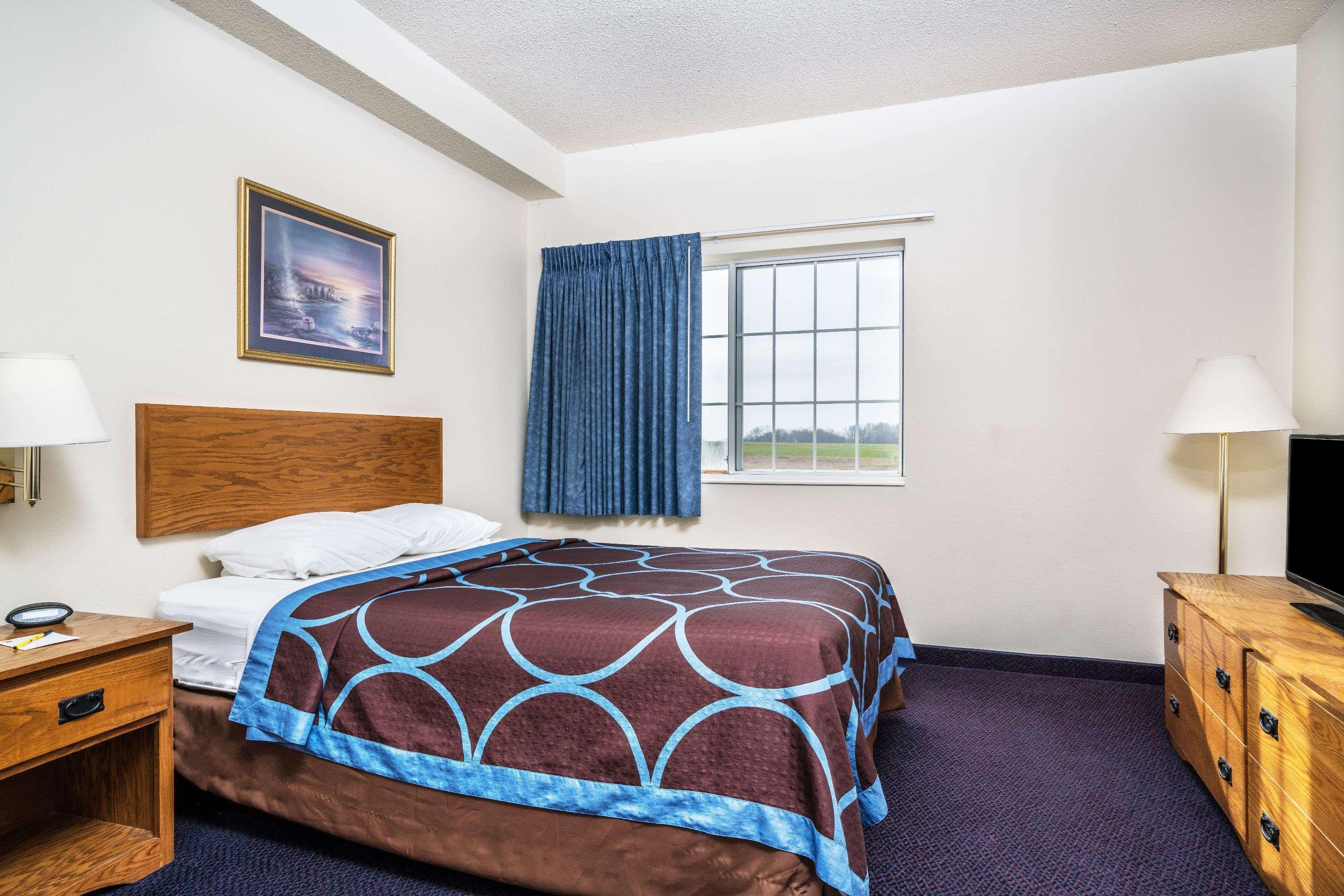 ซูเปอร์ 8 บาย วินด์แฮม นีลส์วิลล์ วิสคอนซิน Hotel Neillsville ภายนอก รูปภาพ