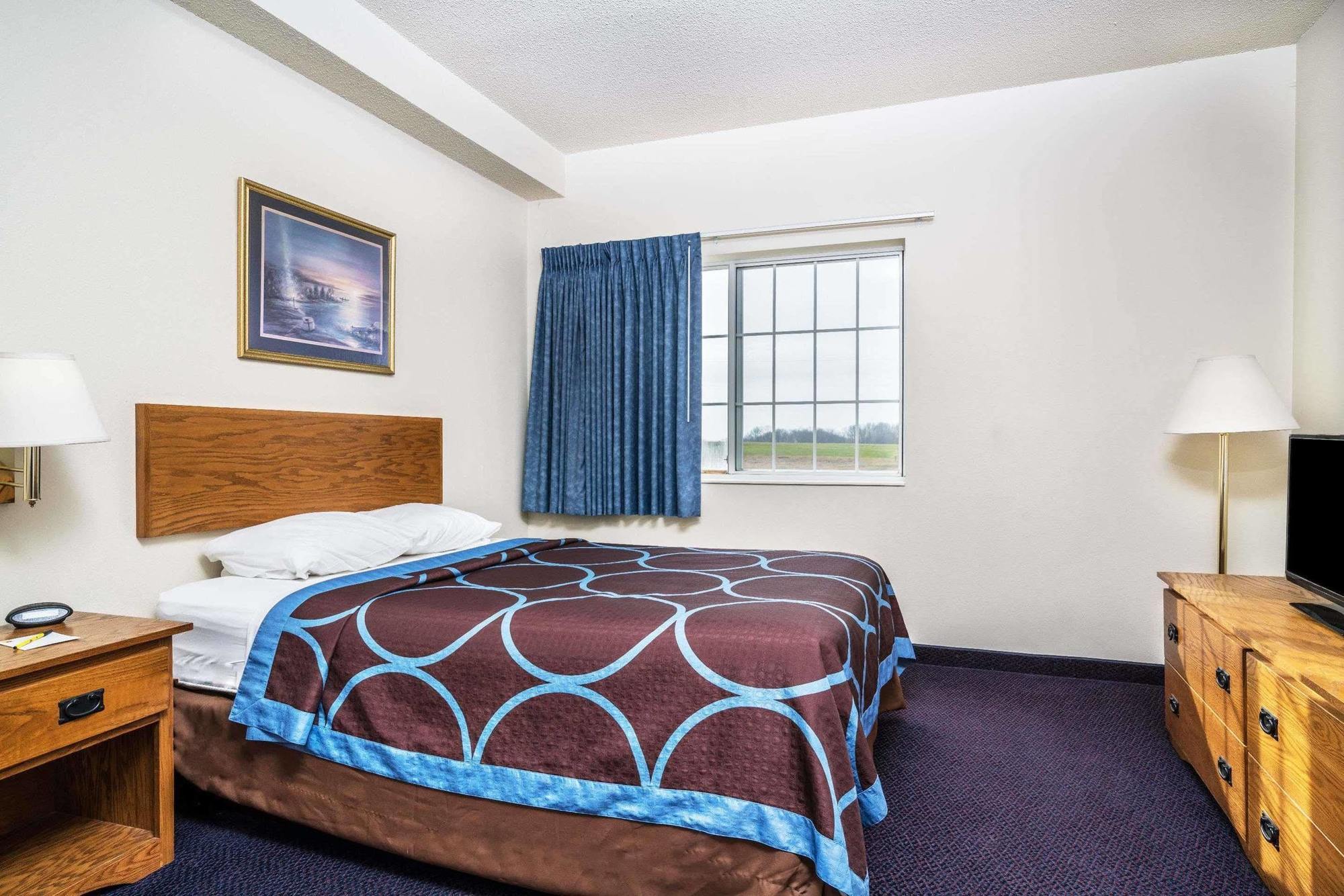 ซูเปอร์ 8 บาย วินด์แฮม นีลส์วิลล์ วิสคอนซิน Hotel Neillsville ภายนอก รูปภาพ